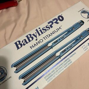BaBylissPRO Nano Titanium Blue Hair Crimper